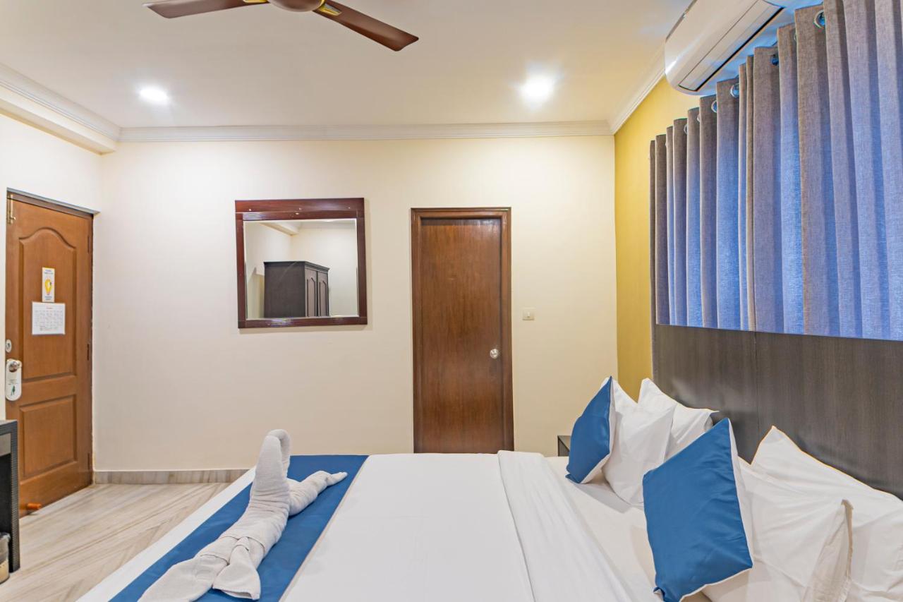 Hotel Athome , Whitefields, Kondapur Haïdarabad Extérieur photo
